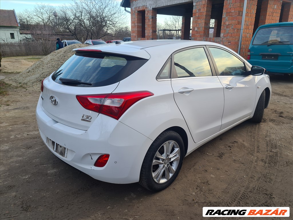 2013 HYUNDAI I30 1.6 crdi D4FB EURO 5 bontott jármű, bontás, bontott alkatrészek 5. kép