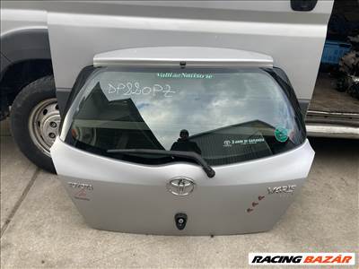 Toyota Yaris (XP90) Yaris 2 csomagtér ajtó üveggel 