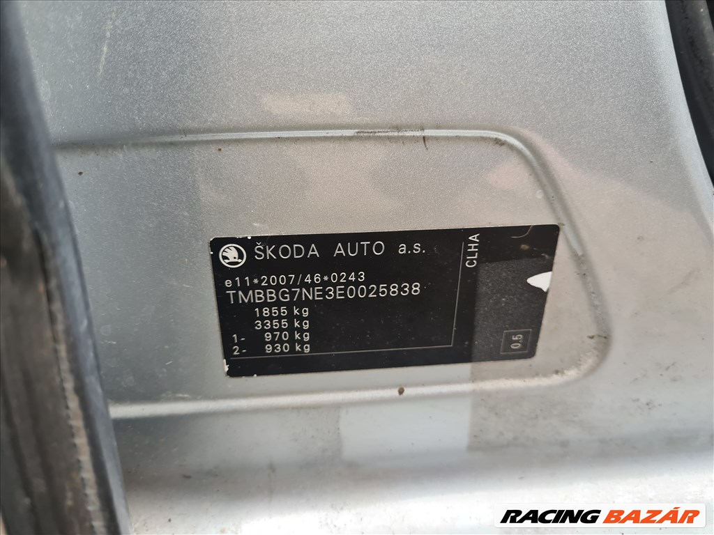 2013 Skoda Octavia III 1.6 CRTDI CLH bontott jármű, bontás, bontott alkatrészek 3. kép