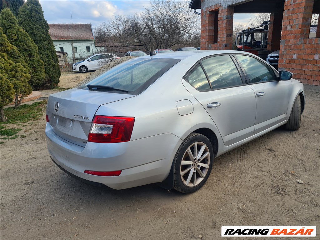 2013 Skoda Octavia III 1.6 CRTDI CLH bontott jármű, bontás, bontott alkatrészek 5. kép