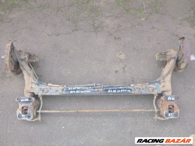 Audi A4 (B5 - 8D) B5 - 8D SEDAN / KOMBI HÁTSÓ híd 1998  7. kép