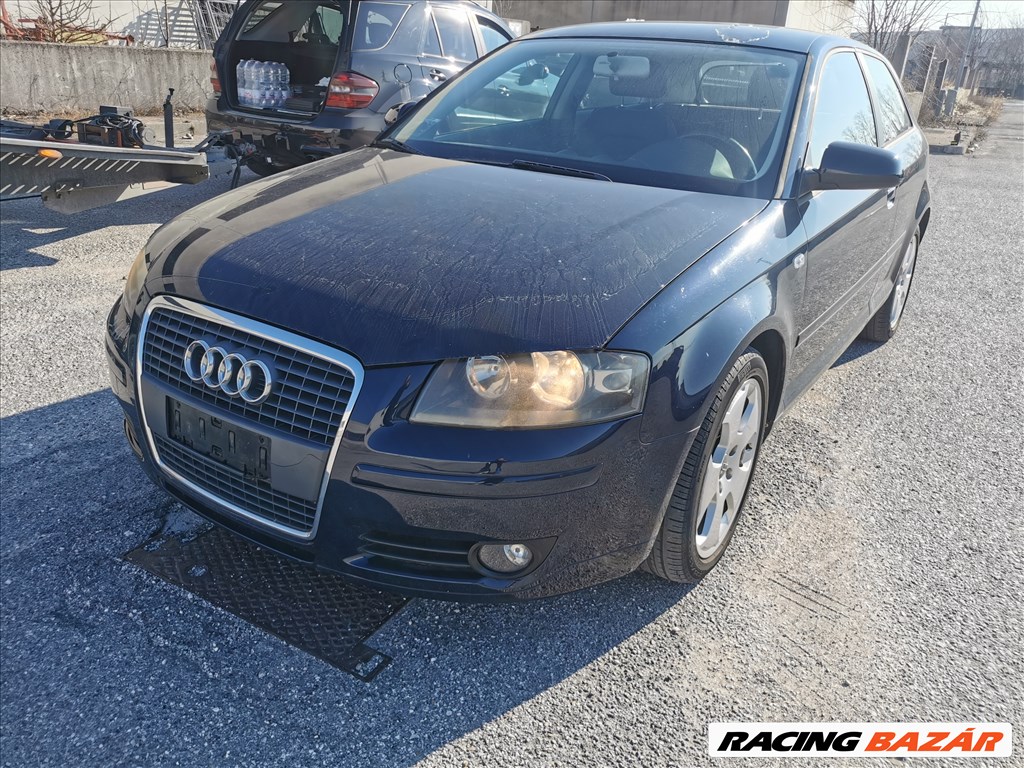 Audi A3 (8P) 2.0Tdi(BKD694959)gyári rozsdamentes bontott alkatrészei, LZ5J színben eladók 1. kép