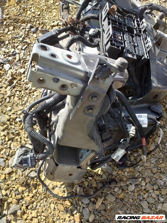 Opel Astra J bal első karosszéria negyed  2. kép