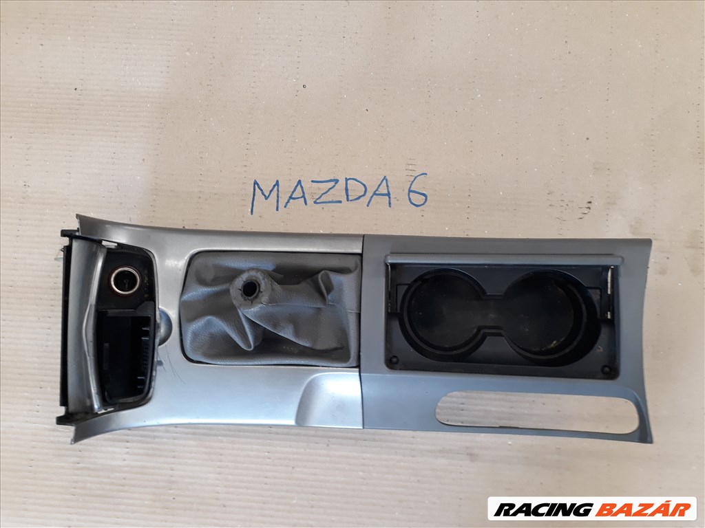 Mazda 6 (1st gen) váltó szoknya,pohártartó  1. kép