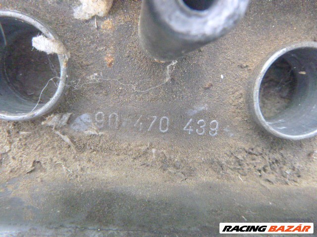 Opel Astra F 1997, 1,6, 16v X16XEL, szelepfedél GM 90 470 439 gm90470439 10. kép