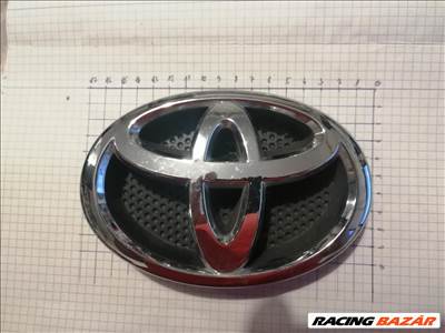 Toyota Auris (E150) gyári első embléma eladó. 7531102140