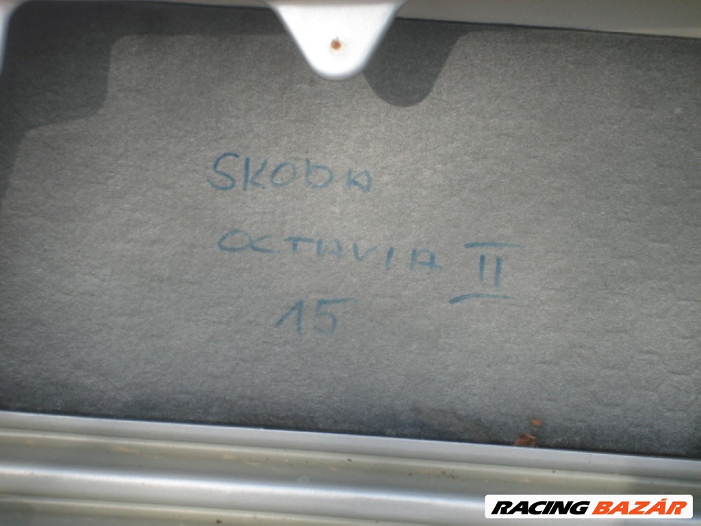 Skoda Octavia II Combi bal hátsó ajtó 1Z5833315 5. kép