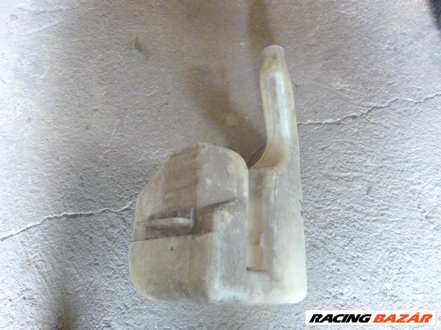 Audi 100 (C3 - 44) ablakmosó folyadék tartály 443 955 453 443955453 3. kép