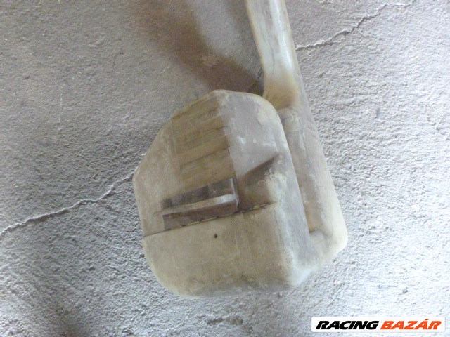 Audi 100 (C3 - 44) ablakmosó folyadék tartály 443 955 453 443955453 4. kép