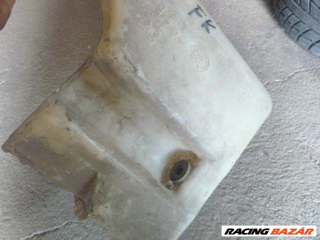 Audi 100 (C3 - 44) ablakmosó folyadék tartály 443 955 453 443955453 5. kép