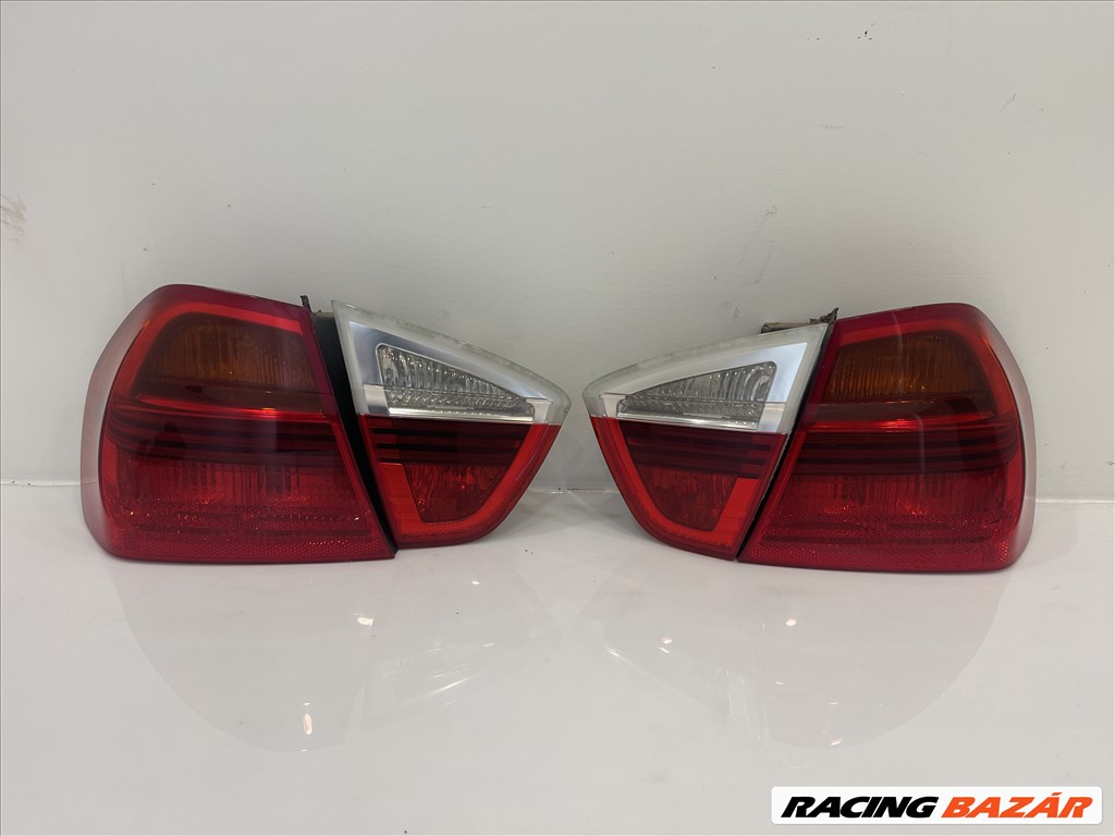 BMW E90 hátsó lámpa sor 1. kép