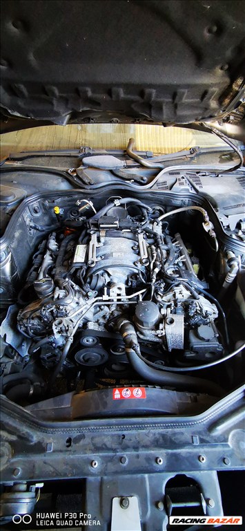 Mercedes M272985 350 CGI motor  1. kép