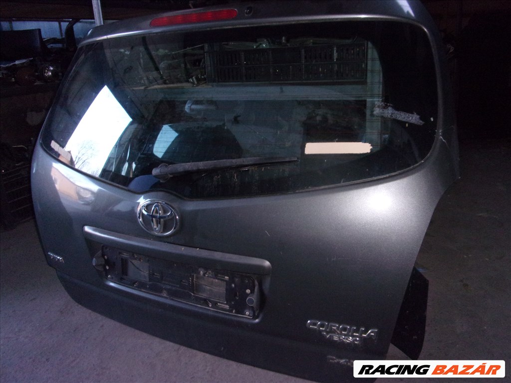 Toyota Corolla Verso (AR10) csomagtér ajtó 1. kép