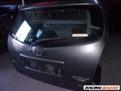 Toyota Corolla Verso (AR10) csomagtér ajtó