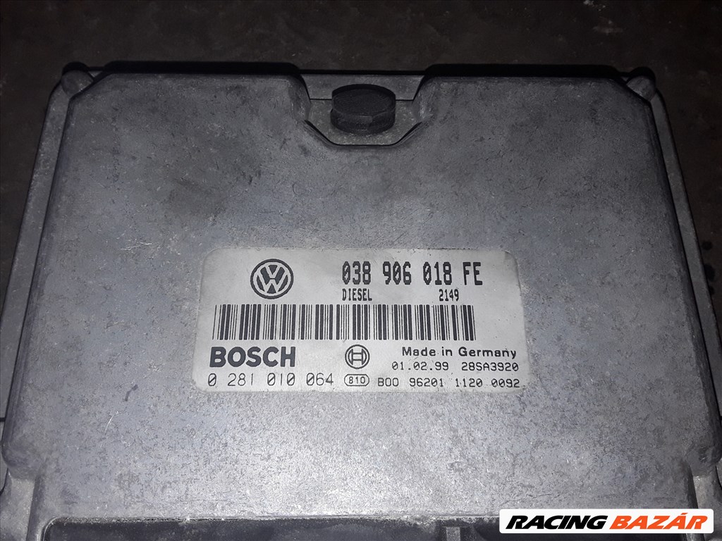 Volkswagen Passat B5 1.9 TDI AHH motorvezérlő 038906018FE 2. kép