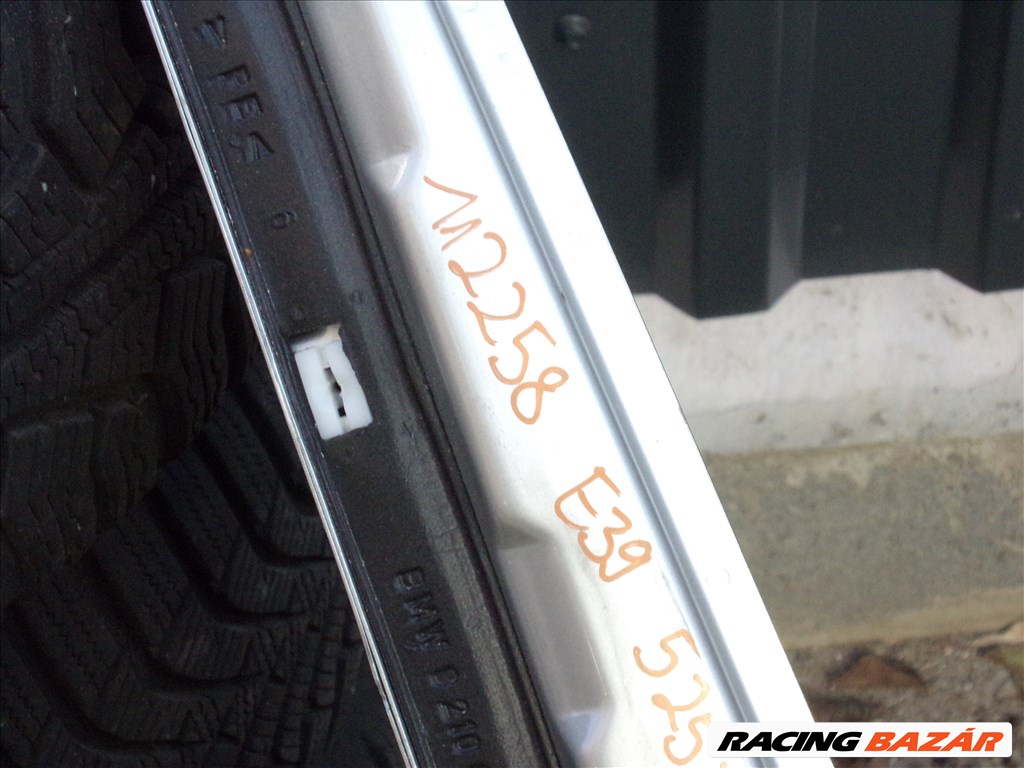 BMW E39 touring ezüst titansilber titansilver ezüst jobb hátsó ajtó eladó (112258)   6. kép
