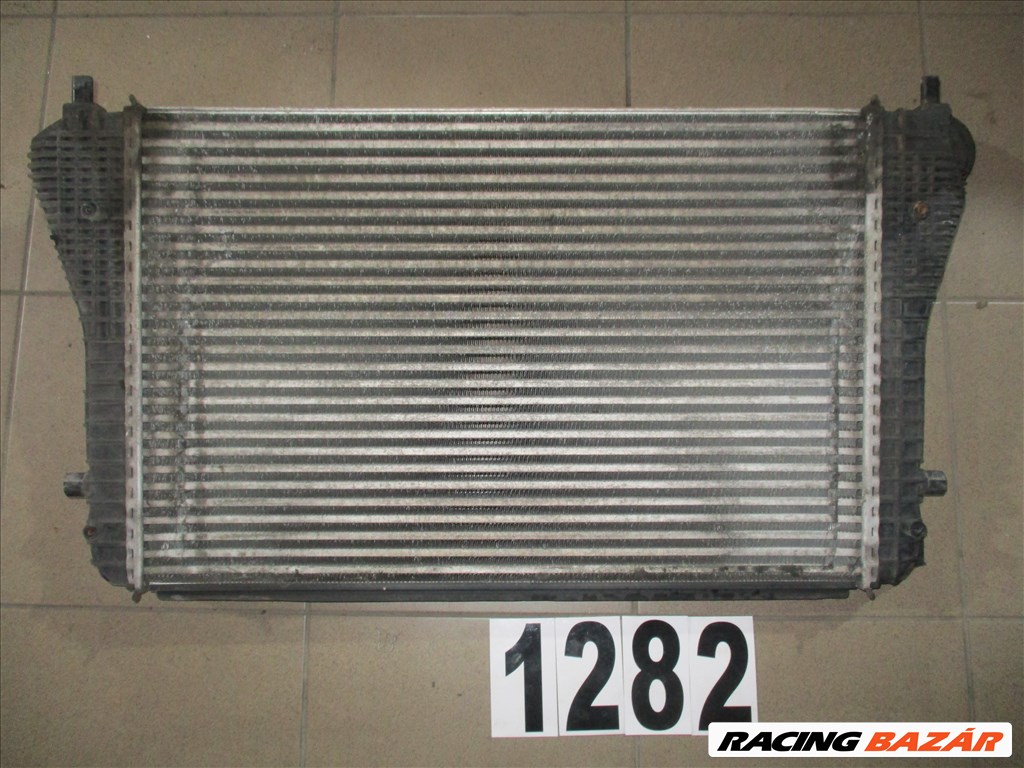 Skoda Octavia II. inter cooler hűtő 1. kép