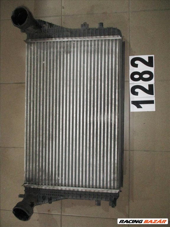 Skoda Octavia II. inter cooler hűtő 2. kép
