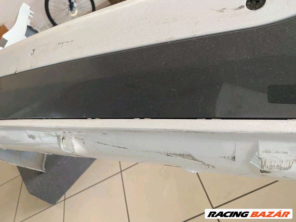 BMW X7 hátsó enyhén sérült lökhárító M-pakett 51125a0bd58 4. kép
