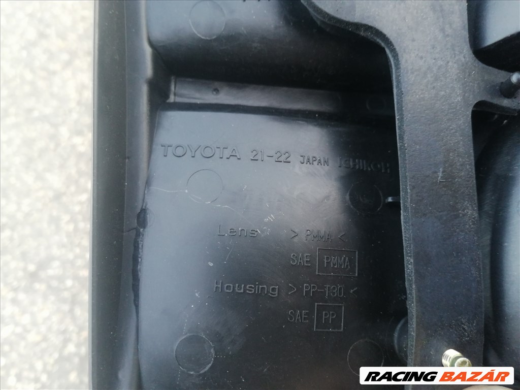 Toyota Carina E jobb hátsó belső lámpa eladó. 8158021010 3. kép