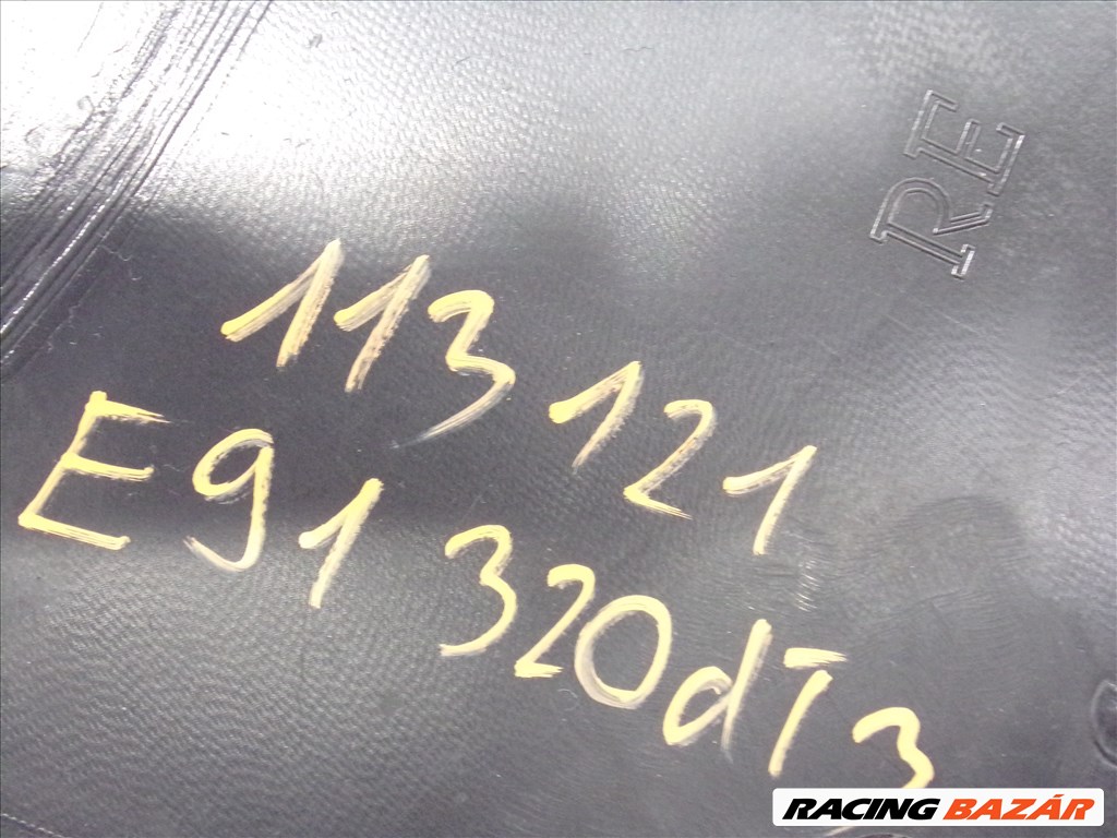BMW E91 fekete jobb hátsó oldalkárpit kárpit takaró eladó (113121)   51477068880 2. kép