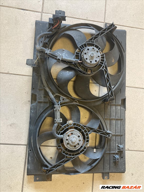 Skoda Octavia hűtő ventillator  2. kép
