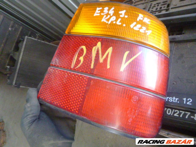 BMW 524 E34 jobb hátsó sarki lámpa sedan 2 foglalattal 6. kép