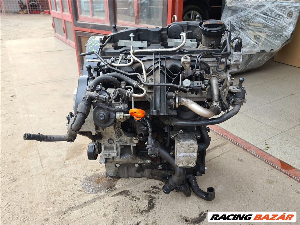 Volkswagen Passat B7 2.0 CRTDI CFF Komplett motor  1. kép