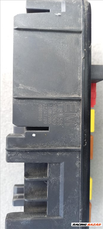 Opel Signum Z22yh biztosíték tábla 2. kép