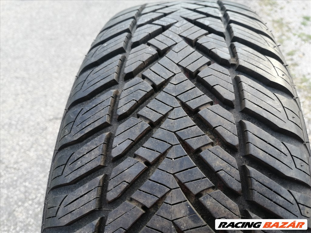  BMW E86, E90 stb gyári 5x120 újszerű lemezfelni, 185/60 R16 Goodyear téli gumival eladó! 8. kép