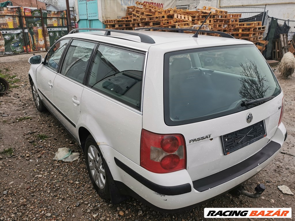 Volkswagen Passat B5.5 1.9Tdi(AVB) bontott alkatrészei LB9A színben eladók 5. kép