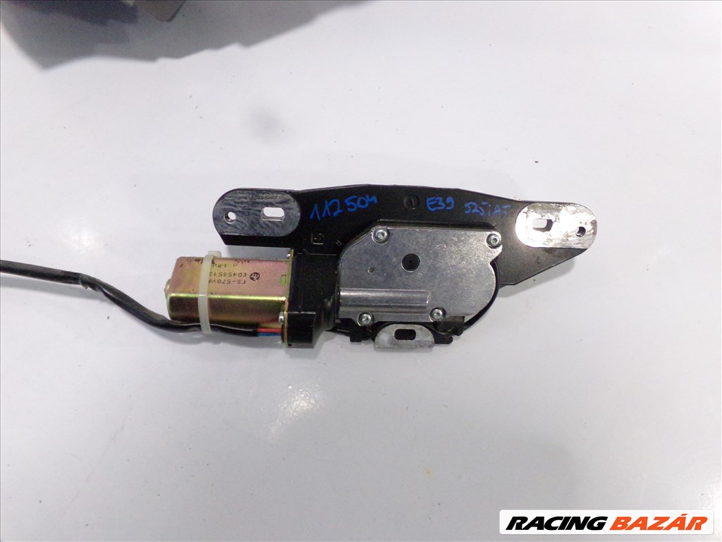 BMW E39 touring csomagtér csomagtartó ajtó zár ütköző motor (112504)  67148362371 1. kép