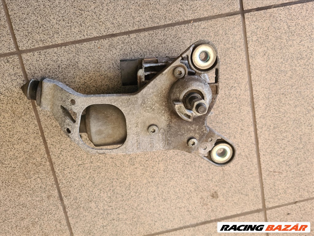 FORD FOCUS III Bal első ablaktörlő motor  bm5117504ak 3. kép