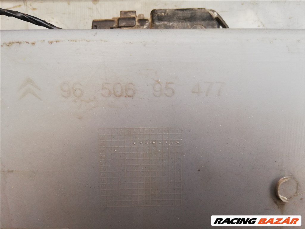 Citroën C4 I Coupé 1.4i 16V Citroen C4 Coupe kom hátsó lökhárító  9650695477 9. kép