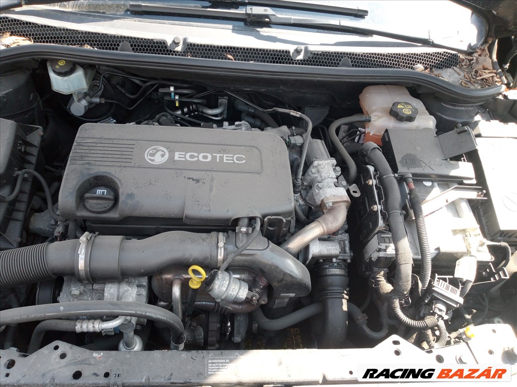 Opel Astra J 1.7CDTI motor, (A17DTE) és alkatrészei. 1. kép
