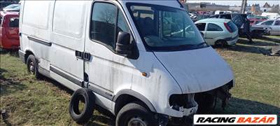 Renault Master T35 2.5D bontott alkatrészek