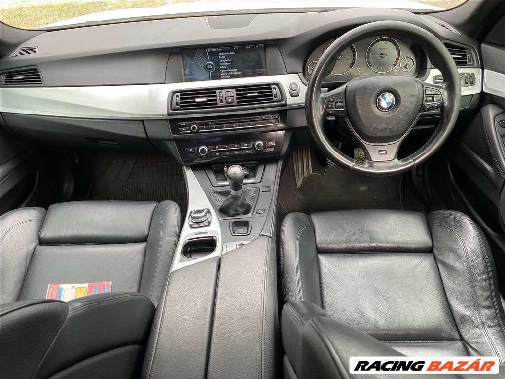 BMW 520d M-Packet (F10/F11) bontott alkatrészei 3. kép