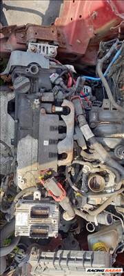 Fiat Punto Grande 1.4 8V motor