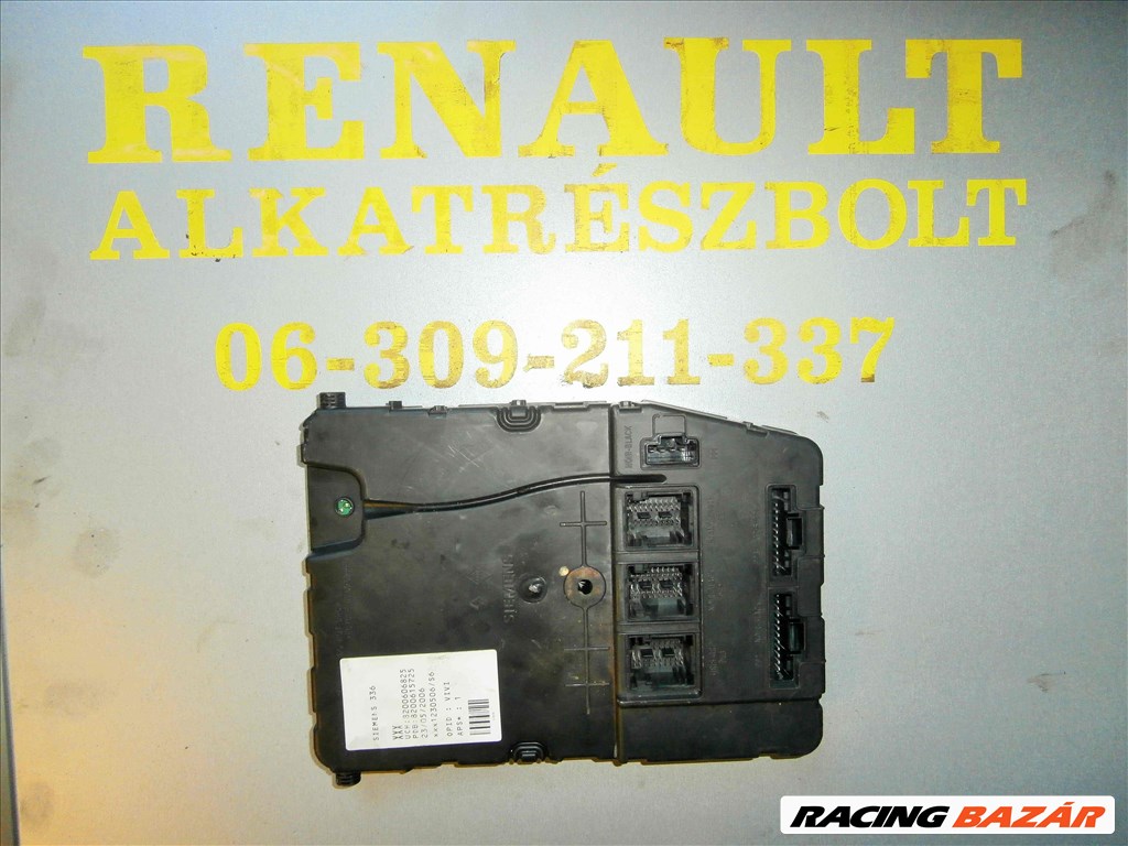 Renault Megane II Scenic II komfort elektronika UCH  8200606825 1. kép