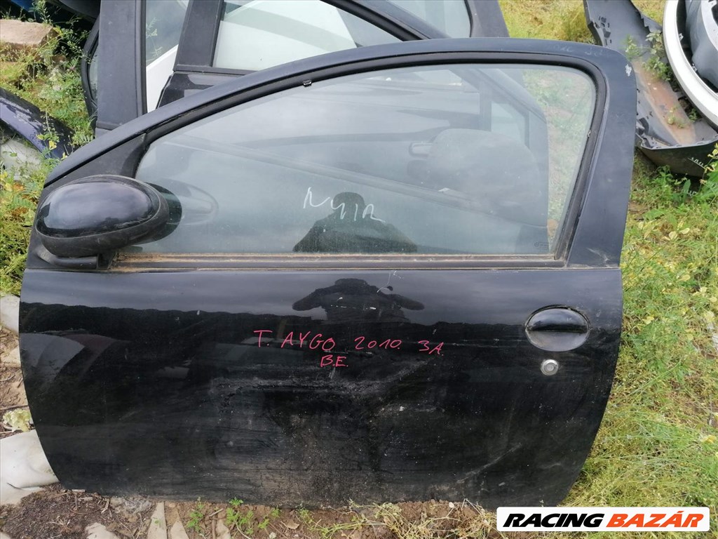 Toyota Aygo (AB10/AB20/AB30) Bal első ajtó  1. kép