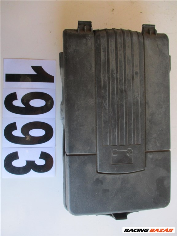 akkumulátor takaró fedél - Skoda Octavia II.  1. kép