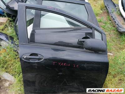 Toyota Yaris (XP90) Jobb első ajtó 