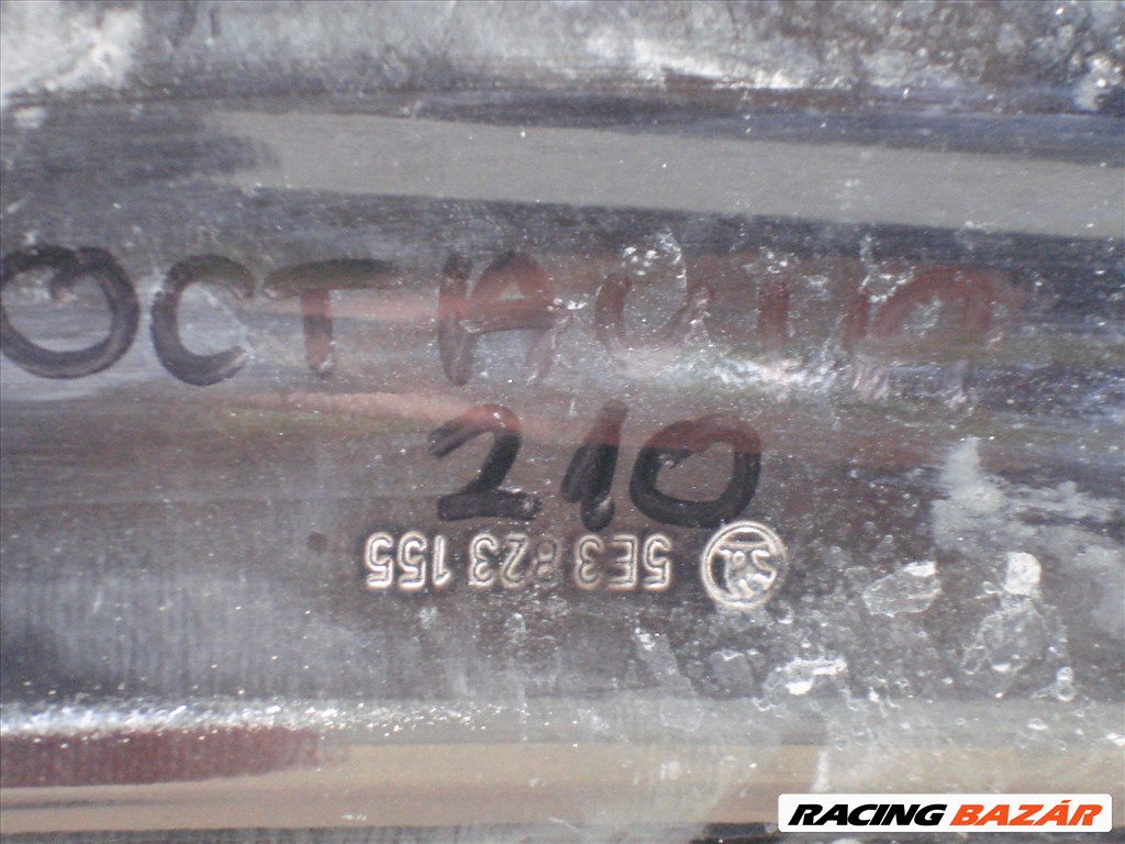 Skoda Octavia IV 5E3 Motorháztető 5E3823155 2019-től 5. kép