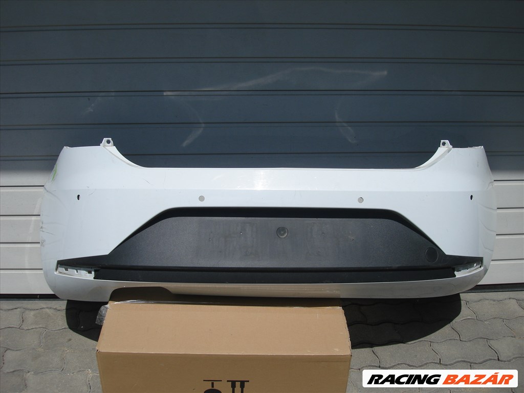 Seat Leon 5F FR radaros hátsó lökhárító 5F0807421 2012-től 1. kép