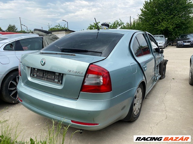 Skoda Octavia 2 1.6 CRDTI bontás 3. kép