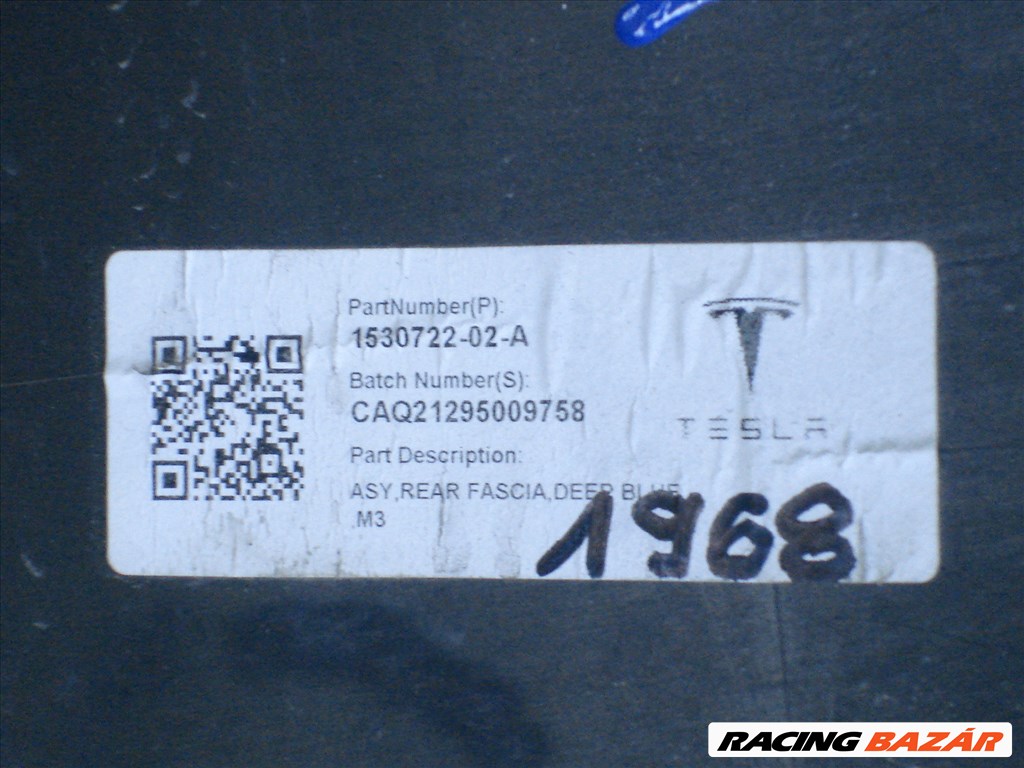 Tesla Model 3 6 radaros hátsó lökhárító 1083983-00-G 2017-től  5. kép