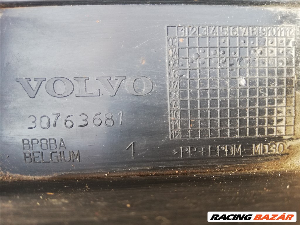 Volvo S40 V50 alsó motorvédő burkolat  30763681 5. kép