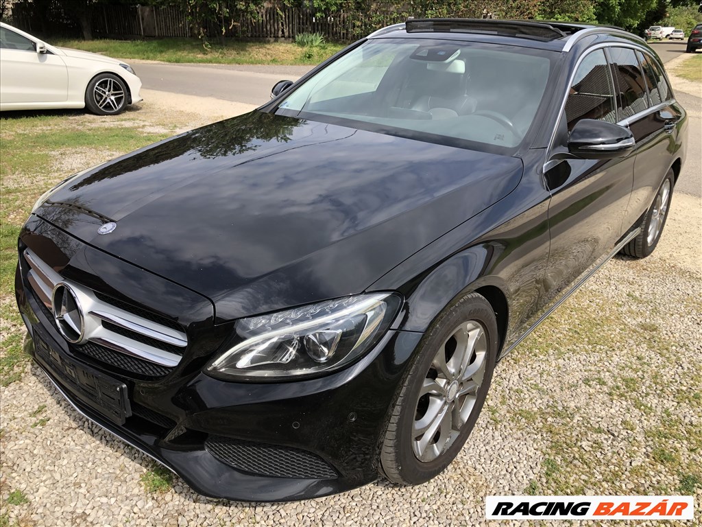 Mercedes Benz C osztály W 205 jobb első sárvédő a2058810201 5. kép