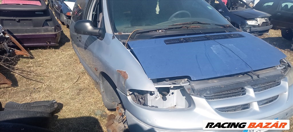 Chrysler Voyager 2.5Td se bontott alkatrészek 1. kép