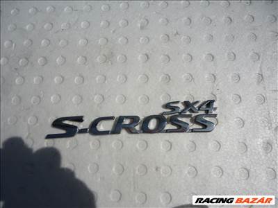 Suzuki S Cross logó (sérült)